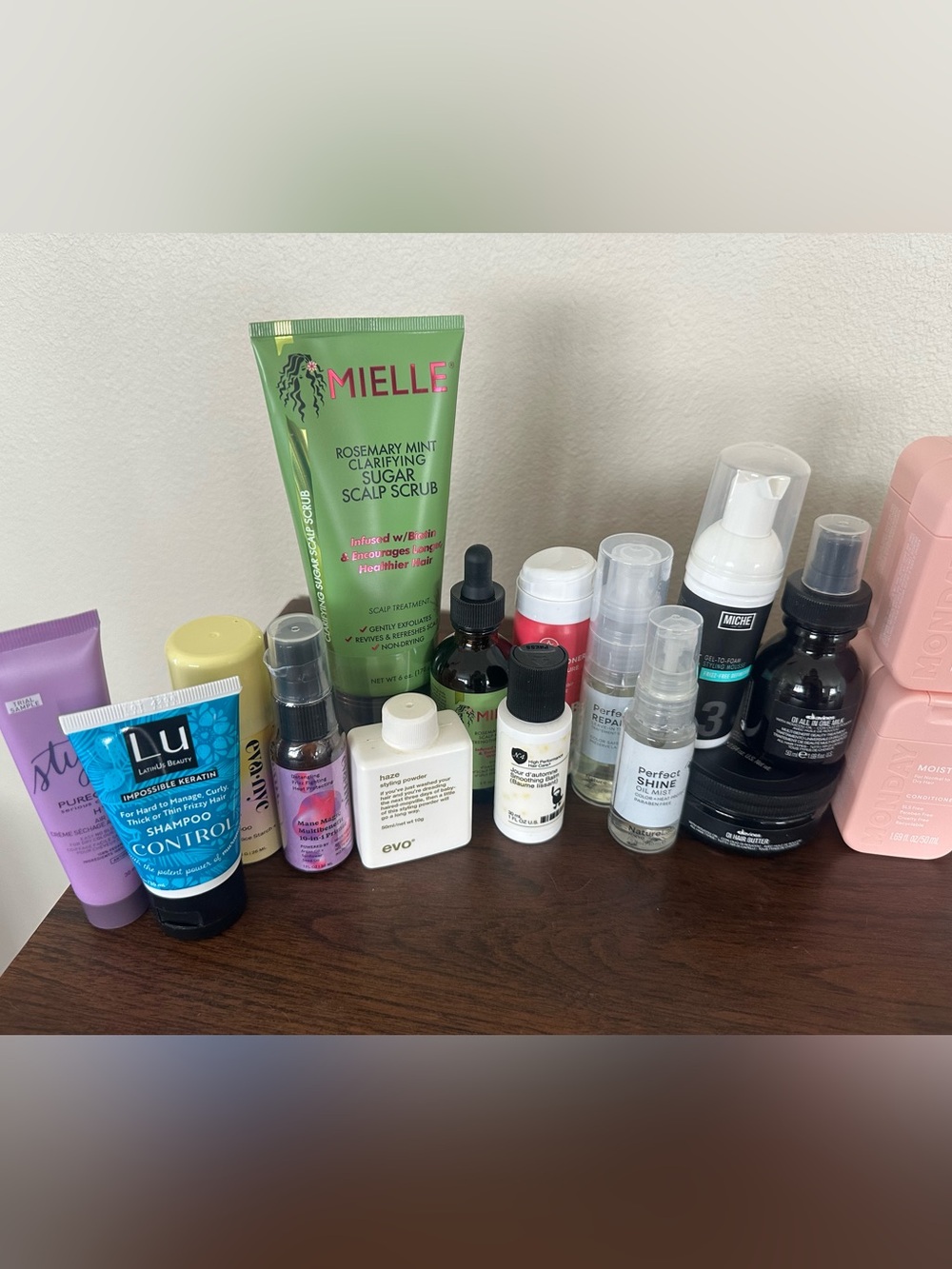 35 Piece Luxury Hair Care Bundle, NWT - Picture 2 of 8